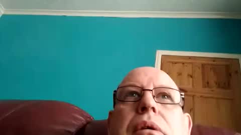 leatherpants68 online show from October 11, 12:04 pm