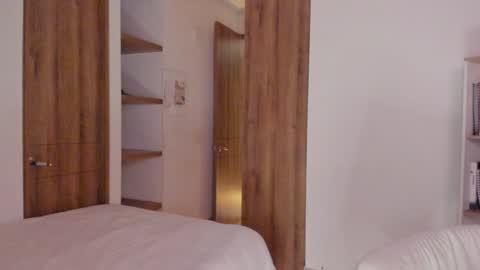 Snapshot of lebelledani chatting on January 17, 3:55 am Dani online show from January 17, 3:55 am