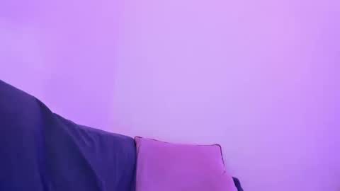 Leefoxx online show from October 6, 6:44 am