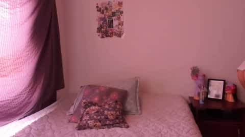 Snapshot of leejhonsonnn chatting on March 5, 4:13 pm leejhonsonnn online show from March 5, 4:13 pm