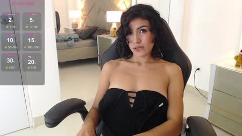 Leet  online show from December 26, 7:05 pm