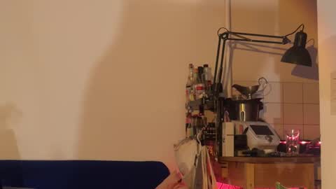 legsylegsinton online show from November 3, 11:48 pm