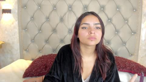 LEIGH ANGELS online show from January 3, 12:54 am