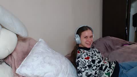 leila_bambi_ online show from December 6, 2:49 pm