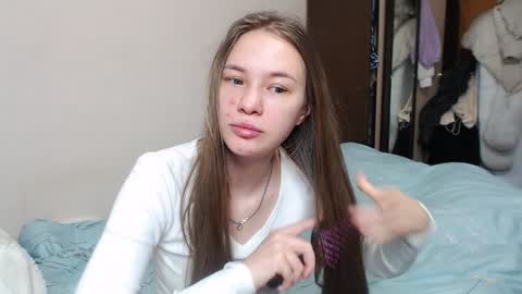 leila_bambi_ online show from February 5, 8:43 am