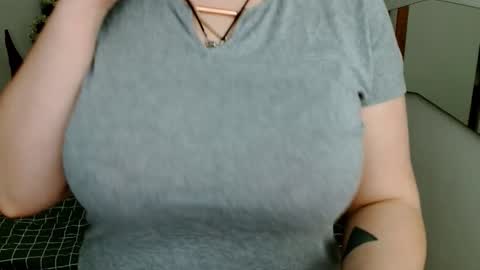 Leila online show from January 16, 8:00 am