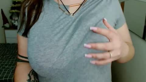 Leila online show from February 15, 7:28 pm