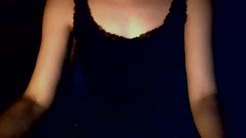 LeilaMeow97 online show from October 5, 10:51 pm
