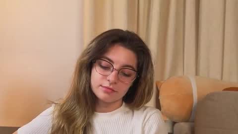 Alexandria online show from November 9, 8:07 pm