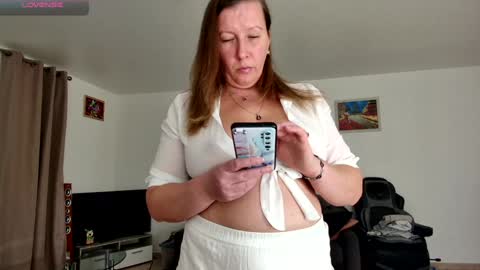 YOUR ELENA online show from January 15, 11:21 am