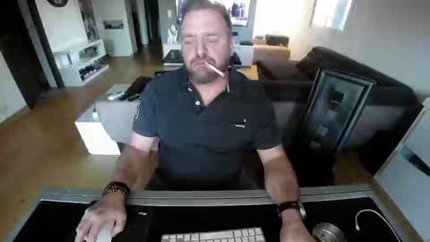 Ange online show from December 26, 3:31 pm