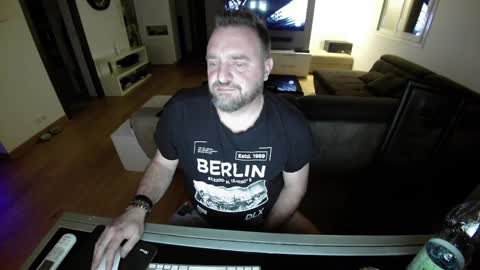 Ange online show from January 17, 12:31 am