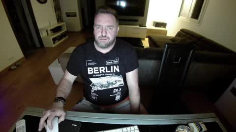 Ange online show from January 17, 3:34 am