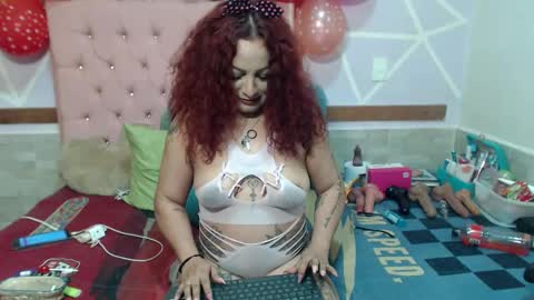 lena_lawson online show from September 24, 8:06 am