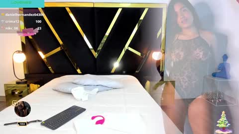 Lena Rousseau  online show from December 13, 7:25 am