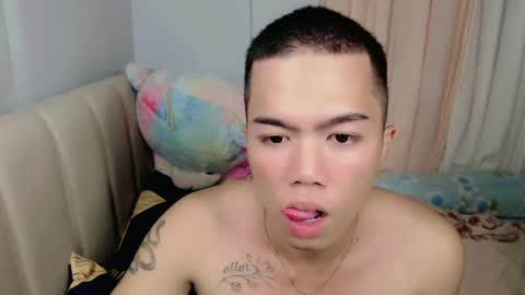 lena online show from January 9, 8:22 pm