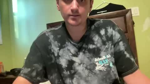 Snapshot of lennyhenny2024 chatting on November 17, 12:11 pm lenny online show from November 17, 12:11 pm