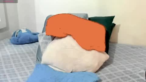 Snapshot of lenz335100 chatting on January 23, 11:26 pm lenz335100 online show from January 23, 11:26 pm