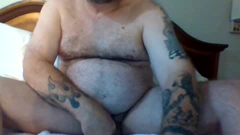 leo71313 online show from September 17, 12:01 am