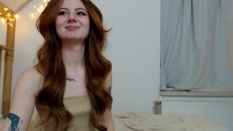 Snapshot of leo_and_lori chatting on January 10, 4:01 am Leo and Lori online show from January 10, 4:01 am