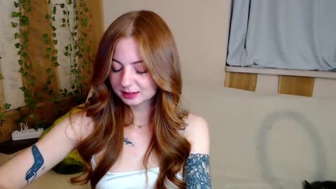 Snapshot of leo_and_lori chatting on October 18, 6:52 pm Leo and Lori online show from October 18, 6:52 pm