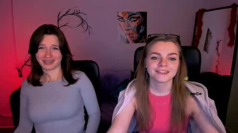 Leona online show from November 21, 8:40 pm