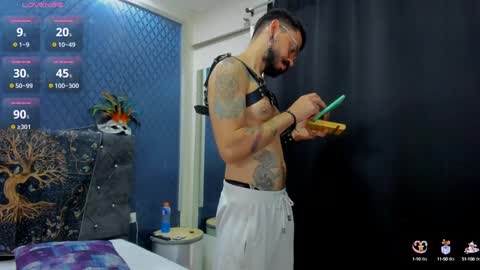 Snapshot of leondevereda_ chatting on February 11, 7:16 pm Len online show from February 11, 7:16 pm