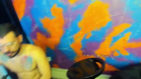 Snapshot of leondevereda_ chatting on October 10, 9:14 pm Len online show from October 10, 9:14 pm