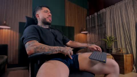 Leo Salvatore online show from January 26, 6:59 am