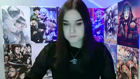 little secret online show from February 22, 9:12 am