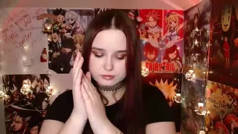 little secret online show from November 6, 8:04 am