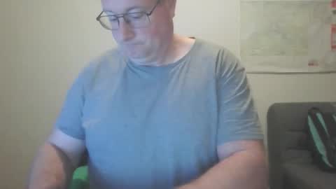 homquisgode online show from December 5, 5:16 am