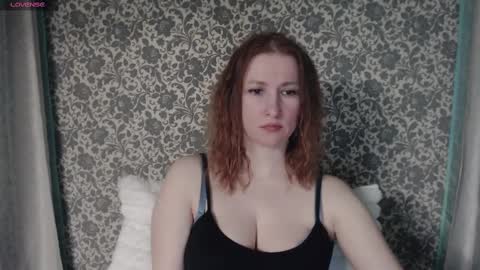 LesanaMagic online show from February 19, 8:31 pm