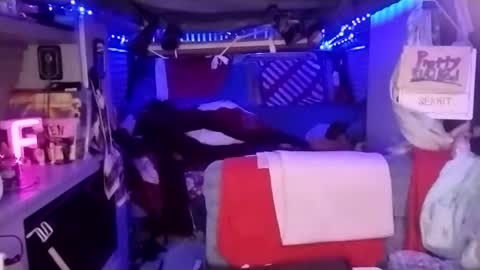 LesleyGumGrass- The Boring Trans girl online show from March 9, 5:33 am