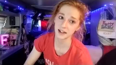 LesleyGumGrass- The Boring Trans girl online show from March 10, 4:46 pm