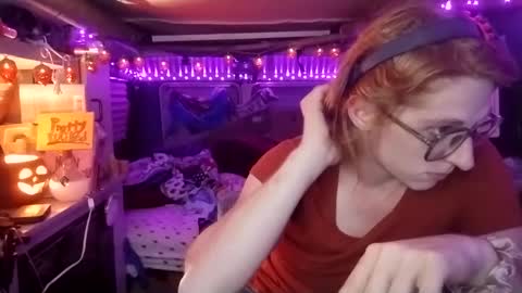 LesleyGumGrass- The Boring Trans girl online show from October 1, 12:38 am