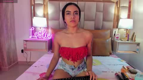 LeslieBush online show from October 26, 12:22 pm