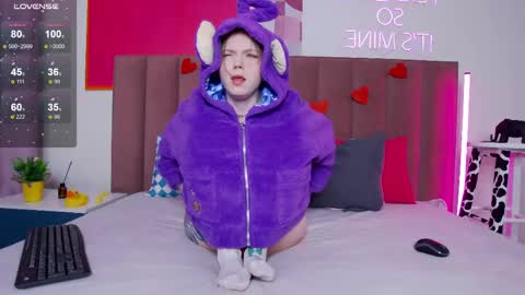 Lessy online show from February 27, 2:42 am