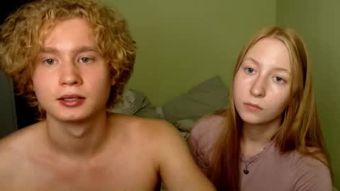 Alisa  Jhony online show from September 12, 8:42 pm