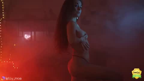 Snapshot of lettymoa chatting on February 21, 3:45 am Letty Moa - IG direct letty moa online show from February 21, 3:45 am