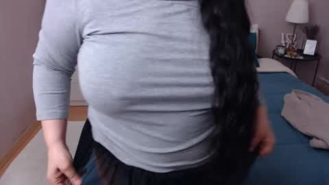 Mary online show from November 18, 12:42 pm