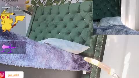 Levi  online show from January 23, 8:35 pm