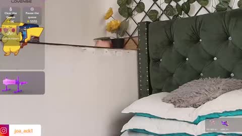 Levi  online show from January 24, 2:51 pm