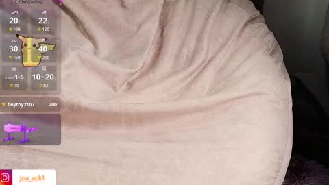 Levi  online show from February 21, 6:59 pm