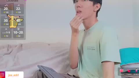 Levi  online show from February 25, 2:33 pm