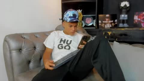 Snapshot of levy_steve chatting on February 23, 3:13 am LevySteven online show from February 23, 3:13 am