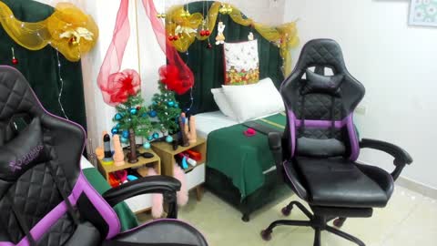 LexaDeRuso online show from December 31, 11:42 am