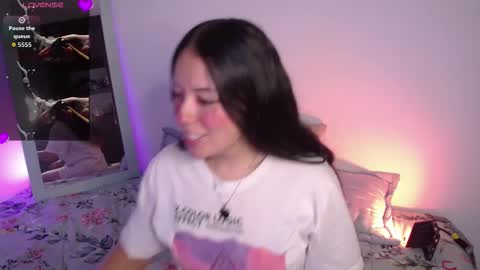 Lexie Thompson   8pm  0000am -5 online show from October 20, 10:43 pm