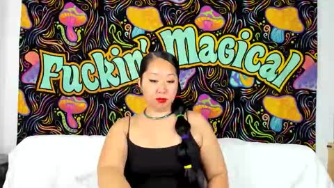 Snapshot of lexie_mack chatting on November 4, 5:45 pm Lexie Mack online show from November 4, 5:45 pm