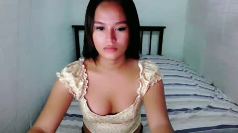 Snapshot of lexieebonalo chatting on September 15, 5:07 am Call me Lexie online show from September 15, 5:07 am